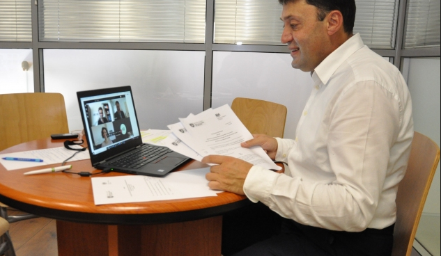 Mbretëria e Bashkuar përkrah MASH-in në projektet për digjitalizimin e arsimit dhe mësimin në distancë