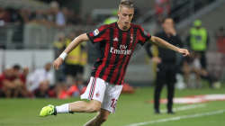 Andrea Conti operohet në gju