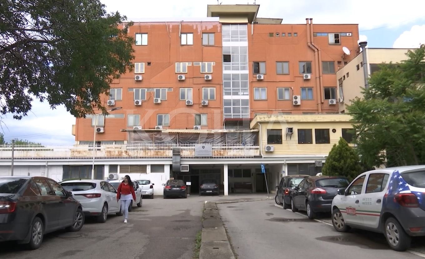 MI-ja më 2019 vendosi të paguante retroaktivisht për dhjetë vjet dy zyrtarë