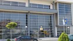8 vjet burgim dhe 1000 euro gjobë për vjedhje nëpër barnatore e shtëpi në Gjilan