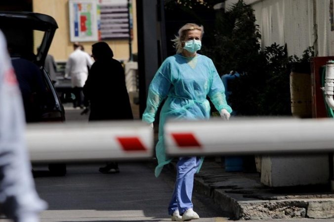 Rritet numri i të prekurve me COVID-19 në Greqi, 97 raste të reja në 24 orë