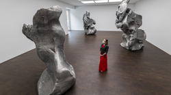 Skulpturat përballë kërcënimit dhe pushtimit të hapësirës