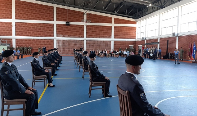Diplomojnë 15 kadetë të FSK-së, u kërkohet punë, disiplinë dhe shpirt luftarak
