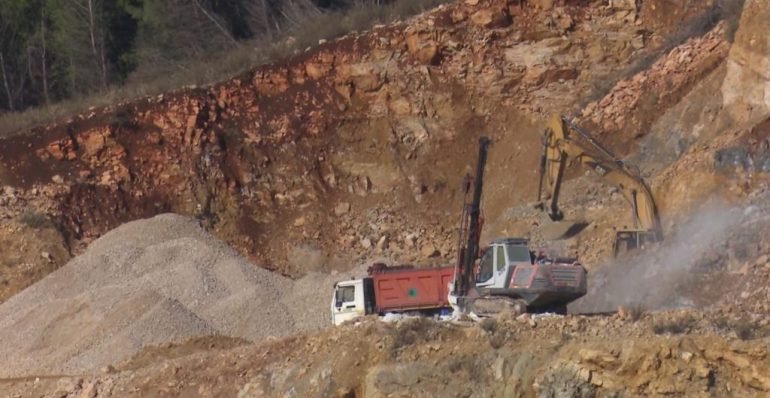 Një i vdekur e një i plagosur nga shpërthimi i minës në guroren e Krujës