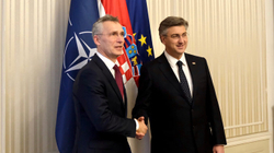 Stoltenberg thotë se NATO-ja mbetet plotësisht e përkushtuar për sigurinë në Ballkanin Perëndimor