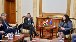 Osmani në takim me delegacionin gjerman-francez: Qeveria, e vetmja që ka legjitimitet të drejtojë dialogun me Serbinë