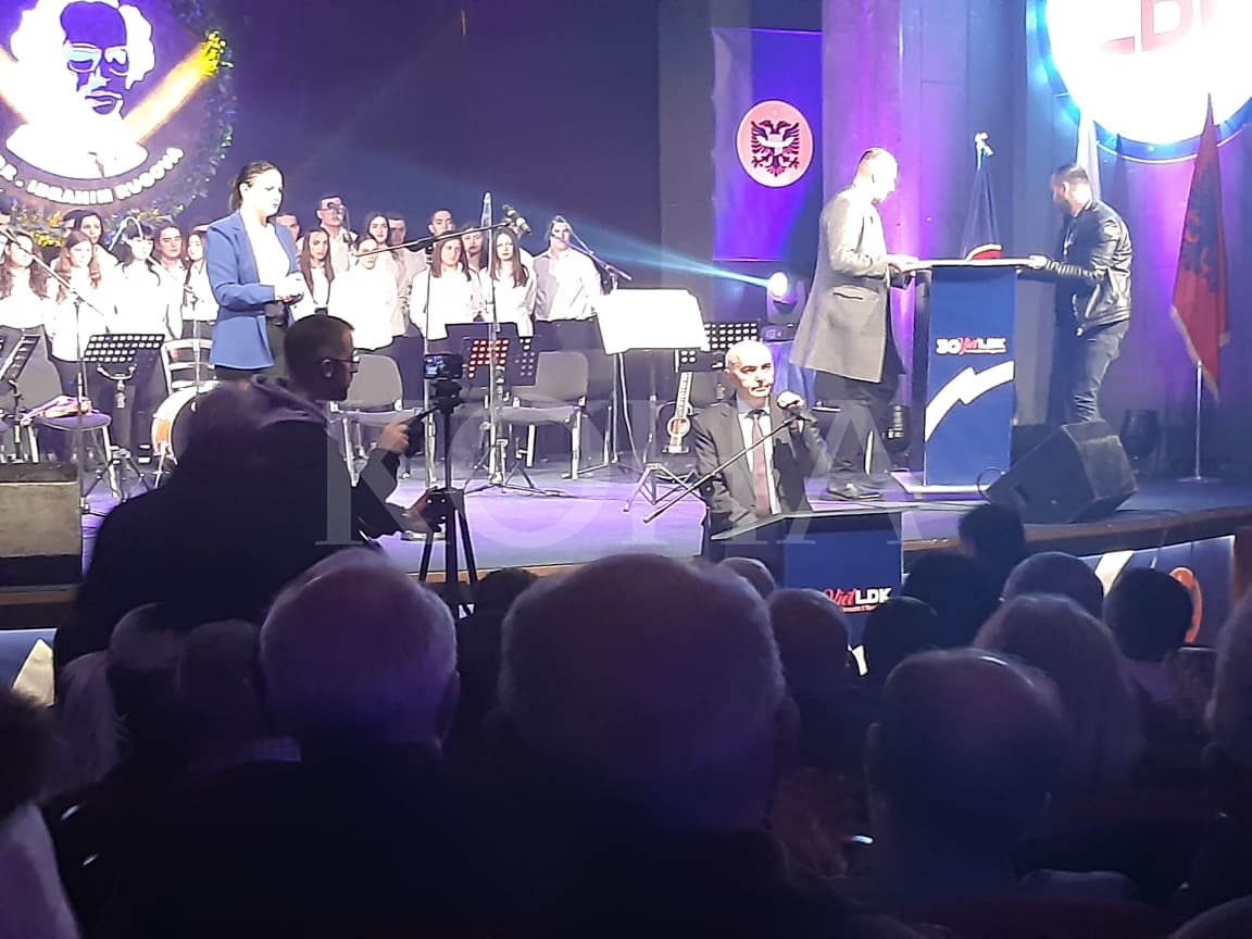 Mustafa: Shteti i Kosovës nuk ka perspektivë në qoftë se nuk ka partneritet me BE-në dhe me SHBA-në