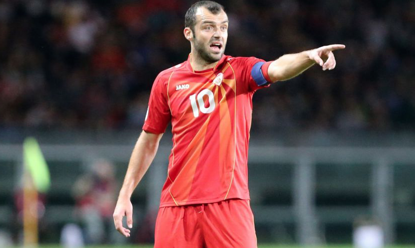 Kapiteni i Maqedonisë së Veriut nuk flet për ndeshjen me Kosovën, thotë se askush nuk mendon për futbollin