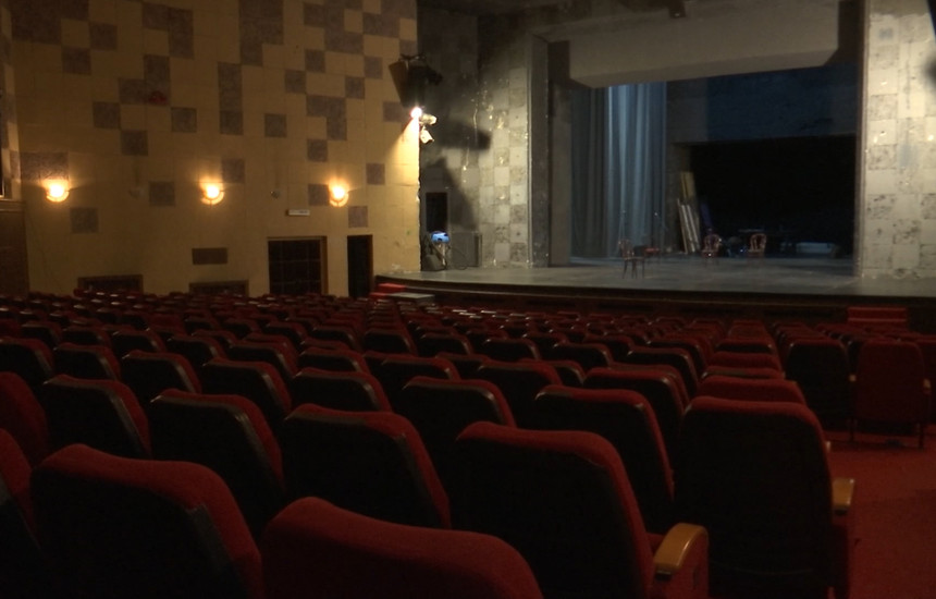 Teatri Kombëtar i Kosovës prej 13 marsit ka pezulluar punën ashtu sikurse të gjitha institucionet kulturore 