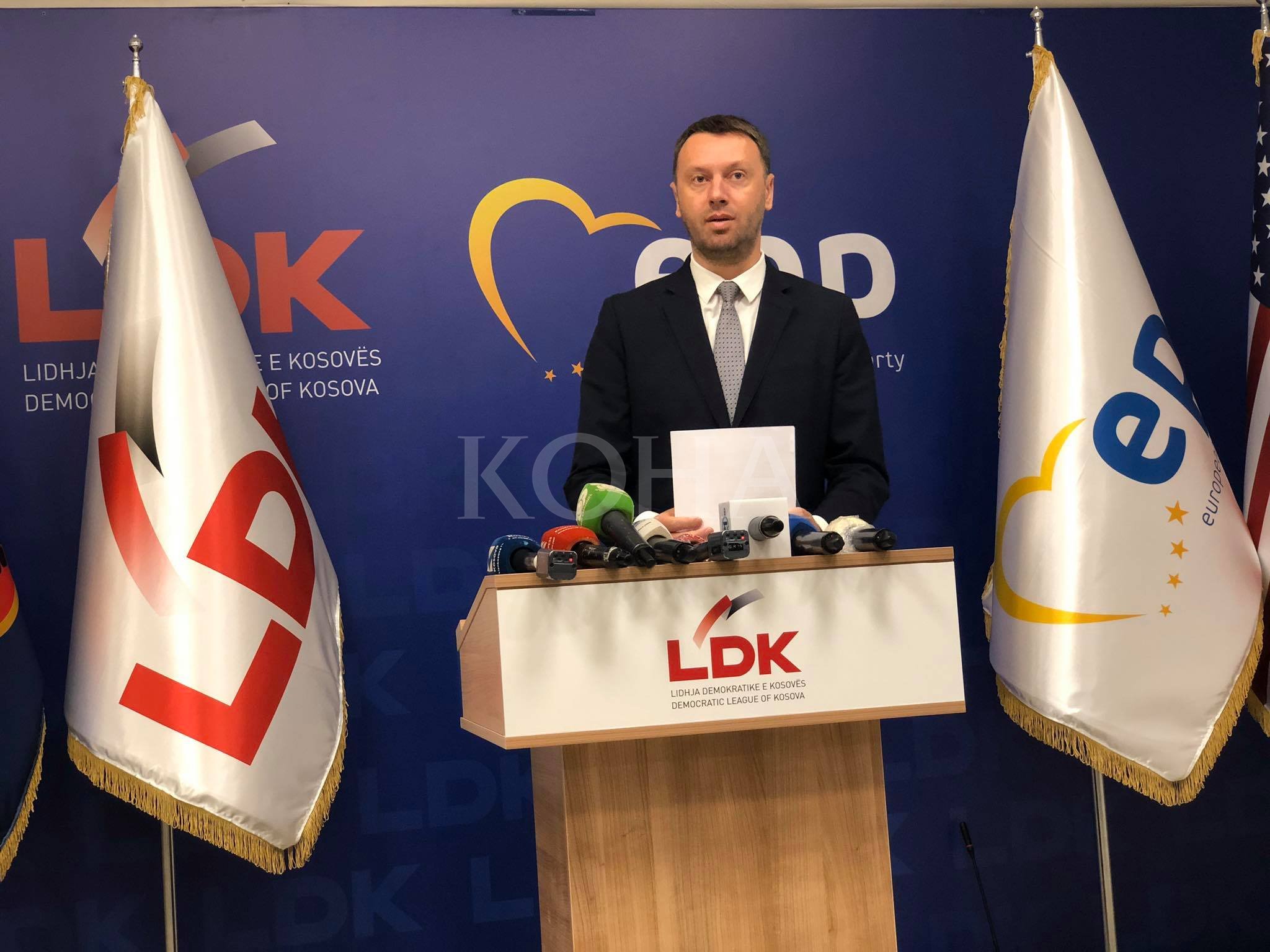 Abrashi: Letra kërcënuese e Kurtit ndaj Kushtetueses është sinjal për rrëshqitje në diktaturë