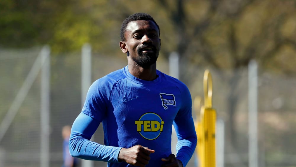 Kalou suspendohet pas publikimit të videos skandaloze