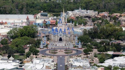 Disney humbi 1.4 miliard dollarë nga pandemia