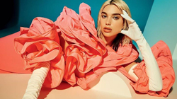 Dua Lipa i ka ngacmuar fansat duke e paralajmëruar një bashkëpunim së shpejti