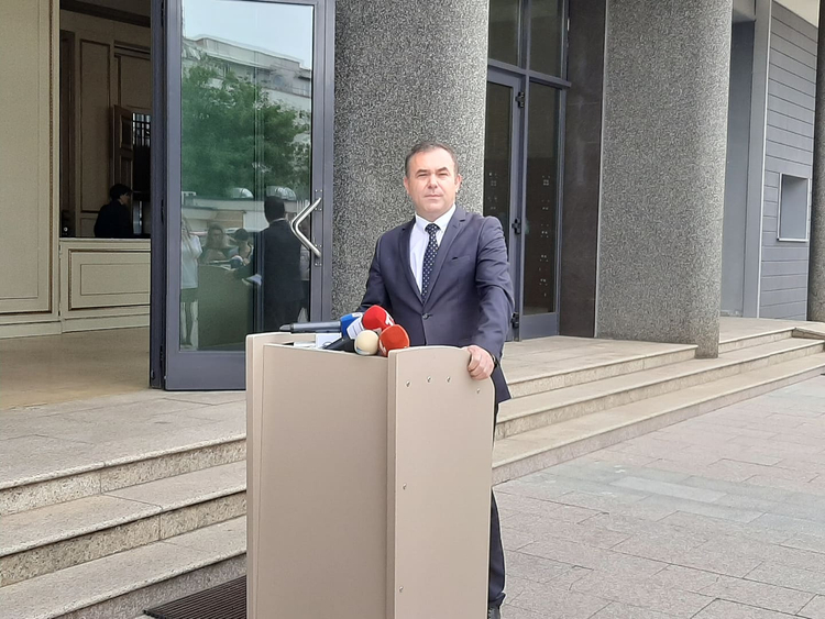 Kritika për bllokim të Kuvendit: VV-ja akuzon LDK-në e partitë tjera, PDK-ja LDK-në e VV-në