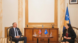 Osmani njofton ambasadorin norvegjez se më 4 qershor Kuvendi mban seancën e radhës