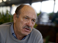 Edmond Budina: “Duke shembur Teatrin ata varrosën kostumet e rekuizitat nën rrënoja. Një akt i tillë barbar nuk ka ndodhur në botën moderne... Në këtë rast ka rënë demokracia”