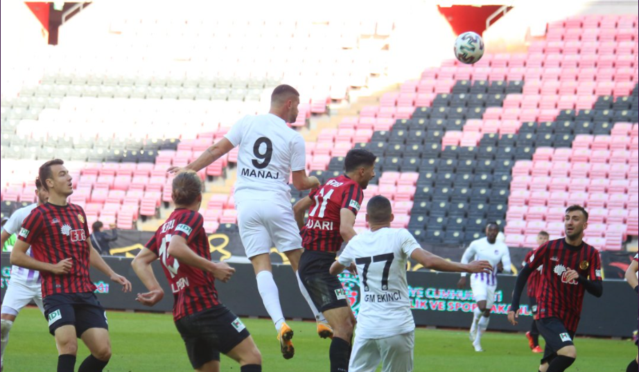 Arb Manaj shënon golin e parë në kampionatin e Ligës së Parë të Turqisë