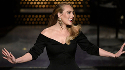 Adele është kthyer në Londër për të punuar në muzikën e re