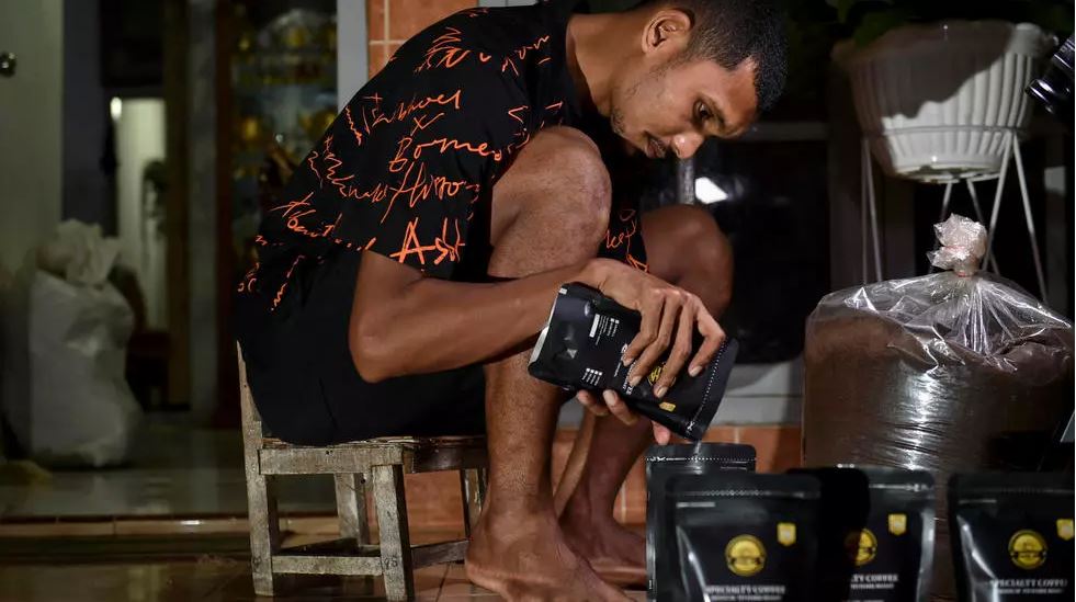Koronavirusi ka goditur rëndë futbollistët indonezianë