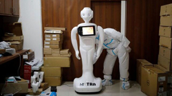 India fut robotët në ‘lojë’ për të luftuar COVID-19