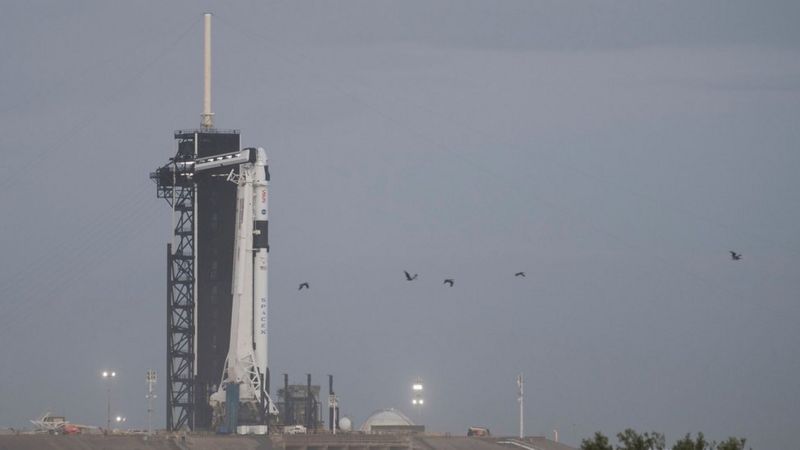Nasa e SpaceX po përgatiten për t'i dërguar katër astronautë në Stacionin Hapësinor Ndërkombëtar