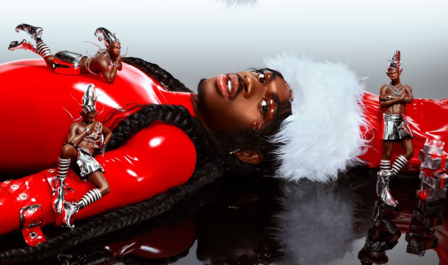 Lil Nas X sjell atmosferë të festave të fundvitit me këngën “Holiday”