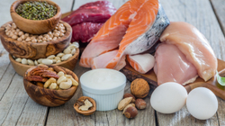 Përfshini proteinat në ushqimet ditore