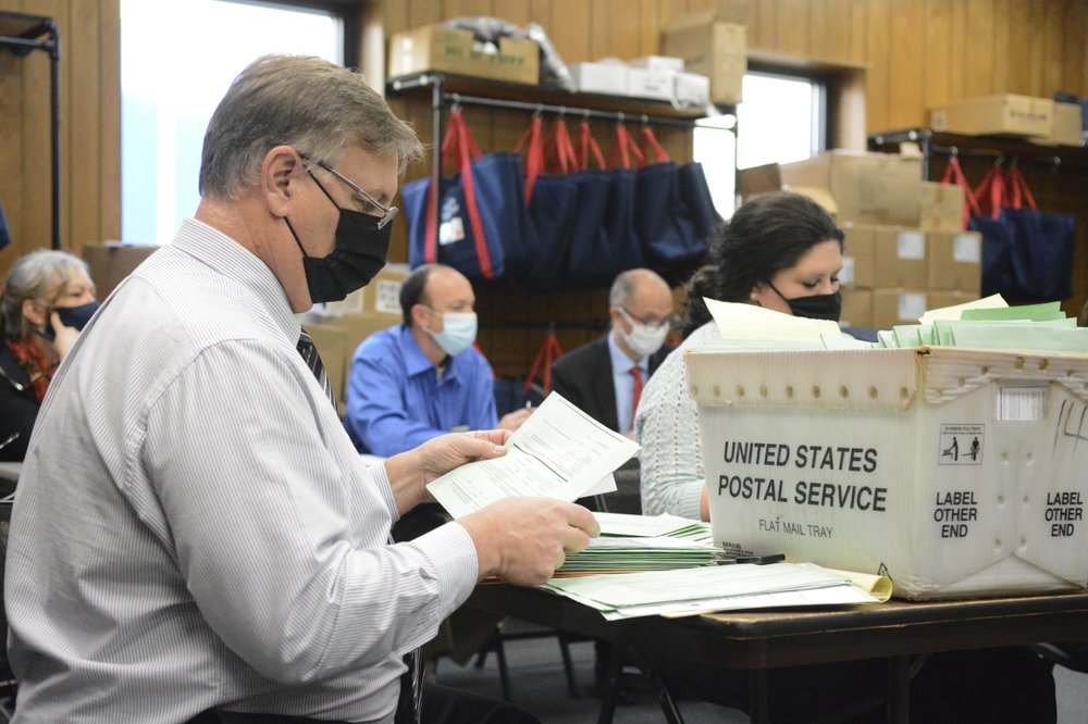 Kampi i Trumpit tërheq pretendimet kryesore në padinë në Pennsylvania
