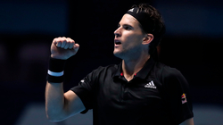 Thiemi e mposht Nadalin në ATP Finals