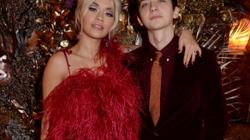 Rita Ora ia uron vëllait të vogël ditëlindjen me një mesazh të veçantë