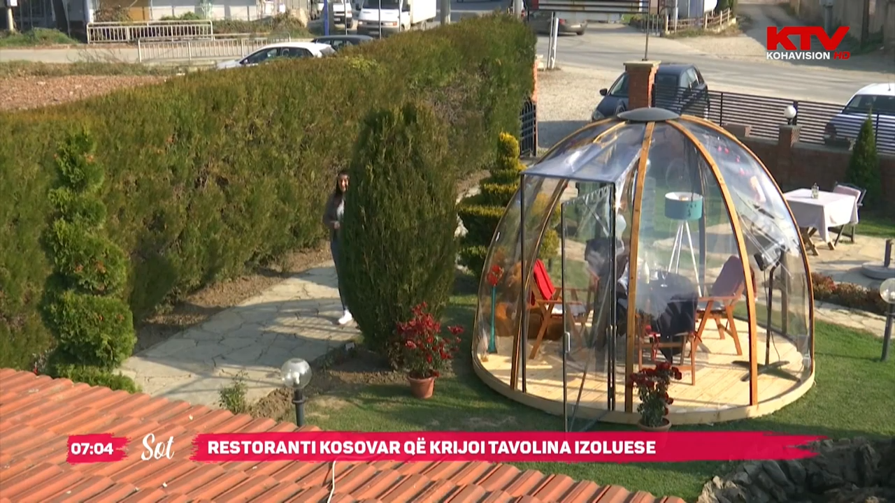 Restoranti kosovar që krijoi tavolina izoluese