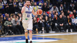 Dardan Berisha mungon kundër Sllovakisë dhe Islandës shkaku i COVID-19