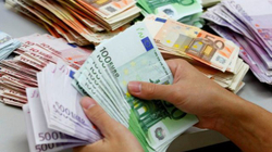 Shqiptarët, populli më kursimtar në rajon