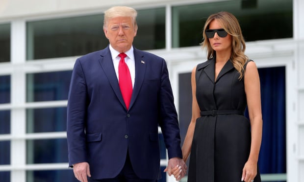 Mosha dhe mbipesha e Donald Trumpit mund t’i shkaktojnë komplikime, thonë mjekët