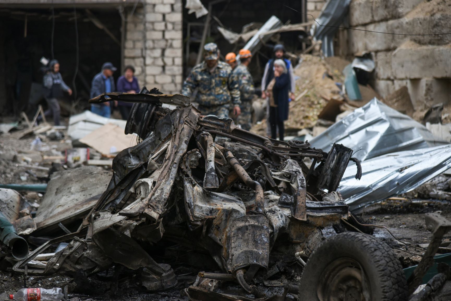 Azerbajxhani e Armenia akuzojnë njëra-tjetrën për bombardimin e vendbanimeve me civilë