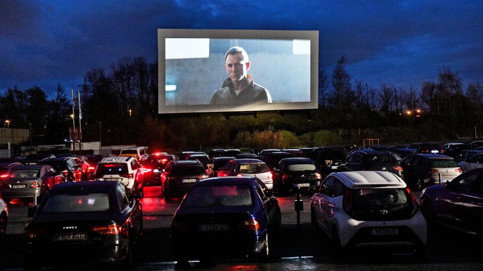 “Oscar” lejon konkurrimin e filmave të shfaqur në kinematë me vetura