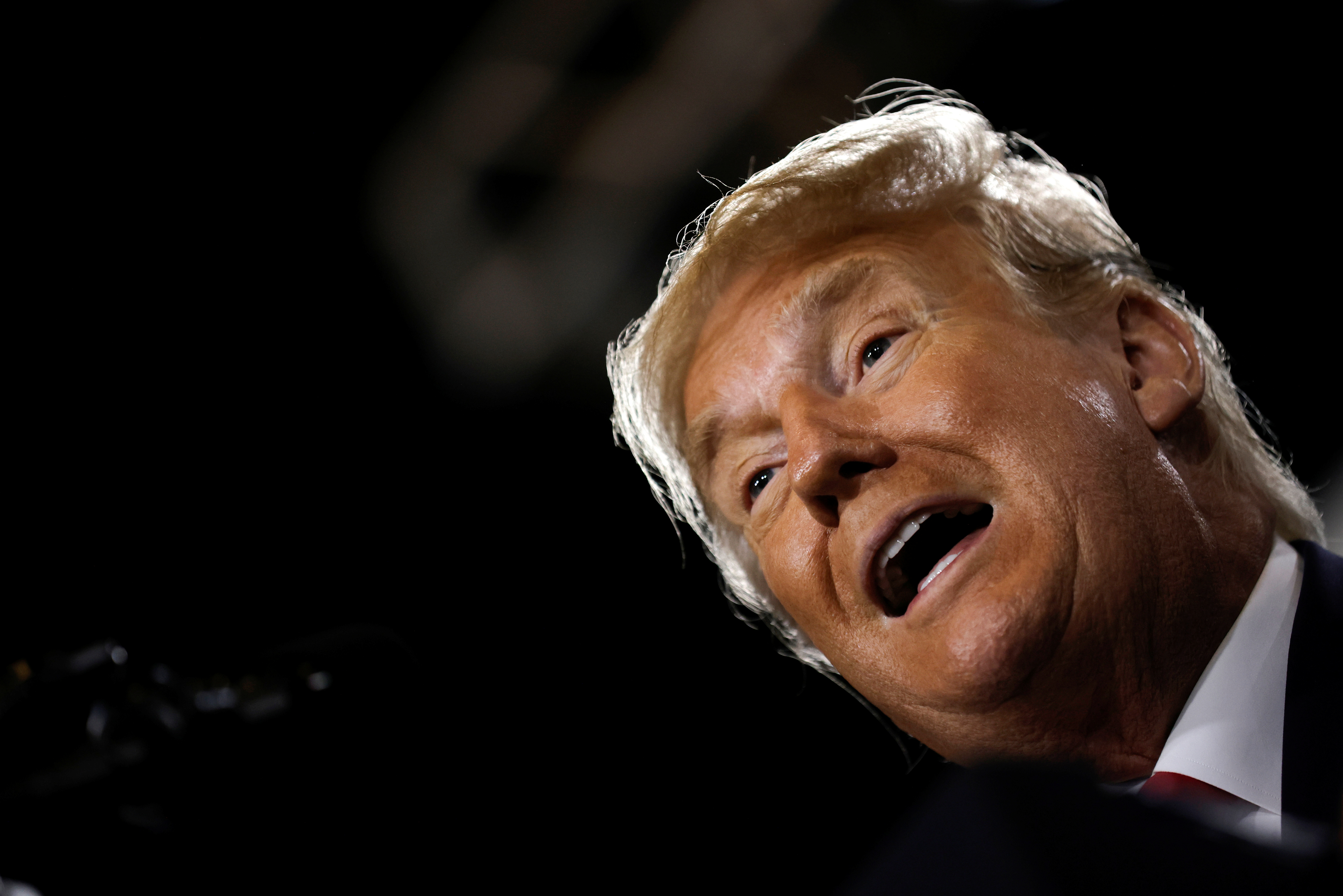 Retorika e ashpërsuar e Trumpit ndjell frikën për dhunë në zgjedhje