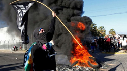 Protesta të dhunshme në Kili, digjen dy kisha