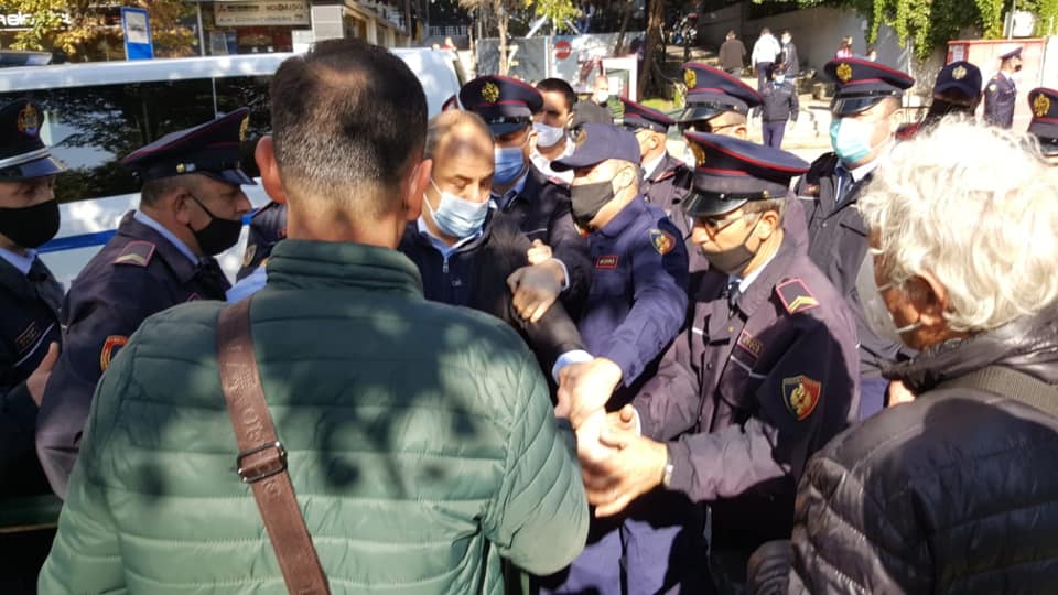 Arrestohet drejtuesi i LVV-së në Shqipëri, Boiken Abazi