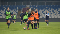 Kosova e trimëruar, shpreson në përballje me dinjitet ndaj superfuqisë së futbollit
