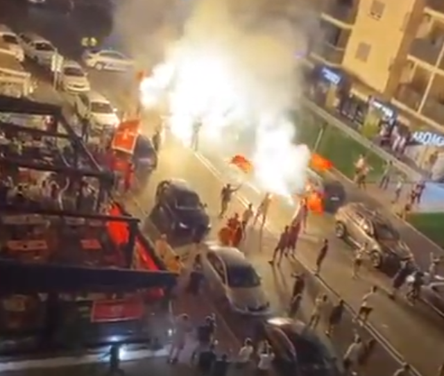 Shpërthen përplasja civile në rrugët e Podgoricës