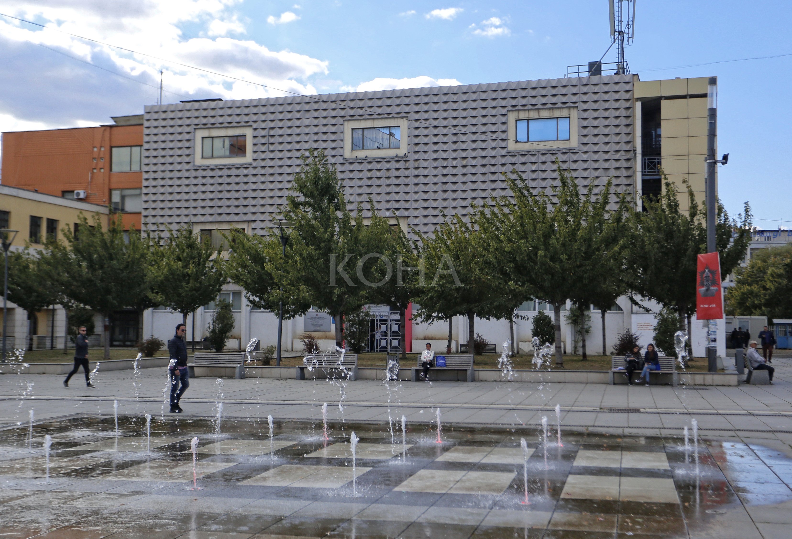 Komuna e Prishtinës ka ndarë mendjen që ish-objekti i shtëpisë së mallrave “Gërmia” të adaptohet për sallë koncertale  