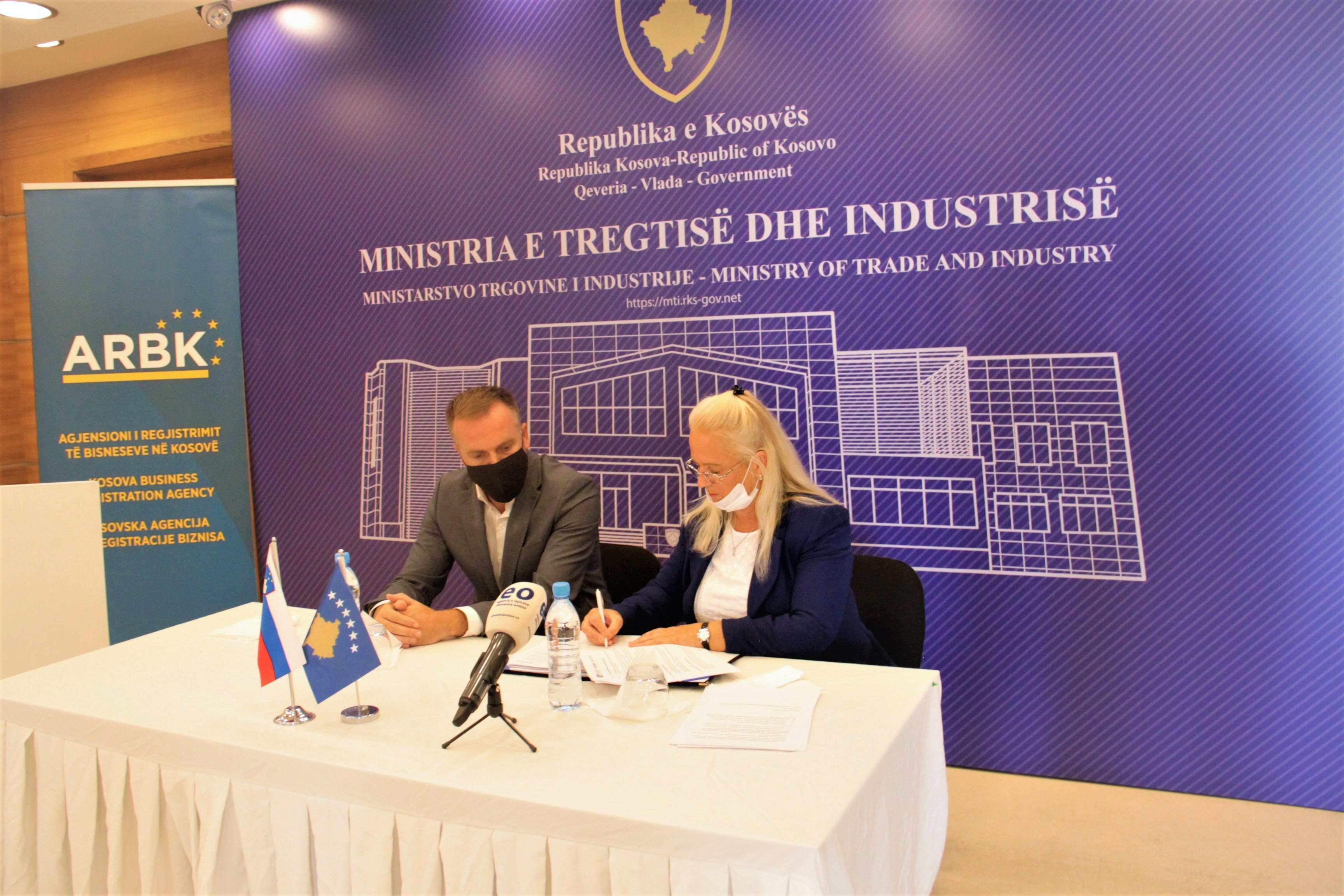 Nënshkruhet Memorandum i Mirëkuptimit ndërmjet Kosovës dhe Sllovenisë për regjistrim të bizneseve