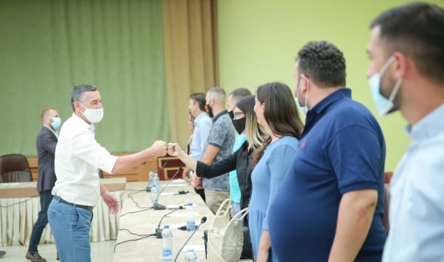 Veseli: Asnjë centimetër tokë e Kosovës nuk guxon të bëhet pjesë e dialogut me Serbinë