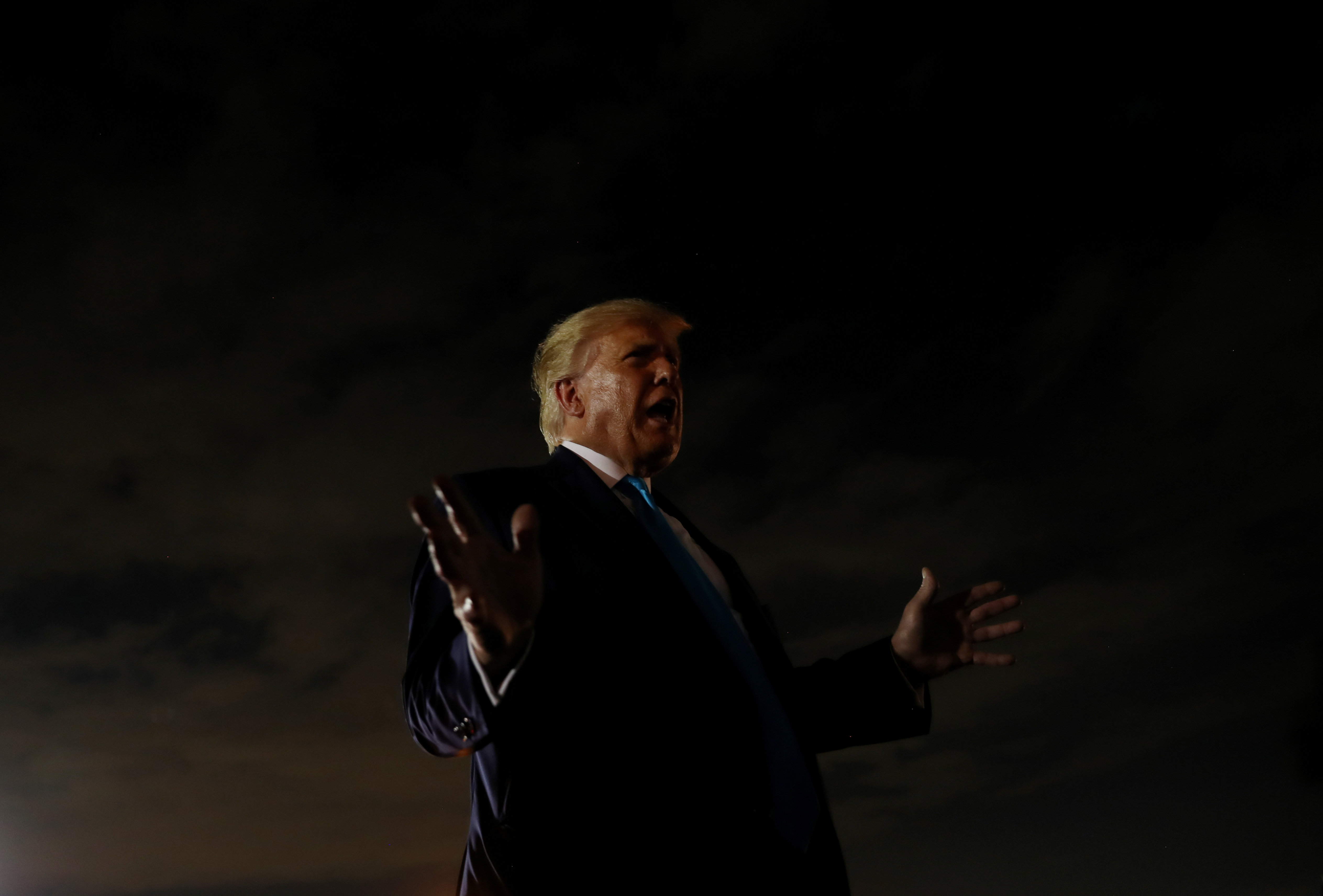 Trumpi i kishte quajtur dështakë ushtarët e vrarë amerikanë, Shtëpia e Bardhë mohon raportimet