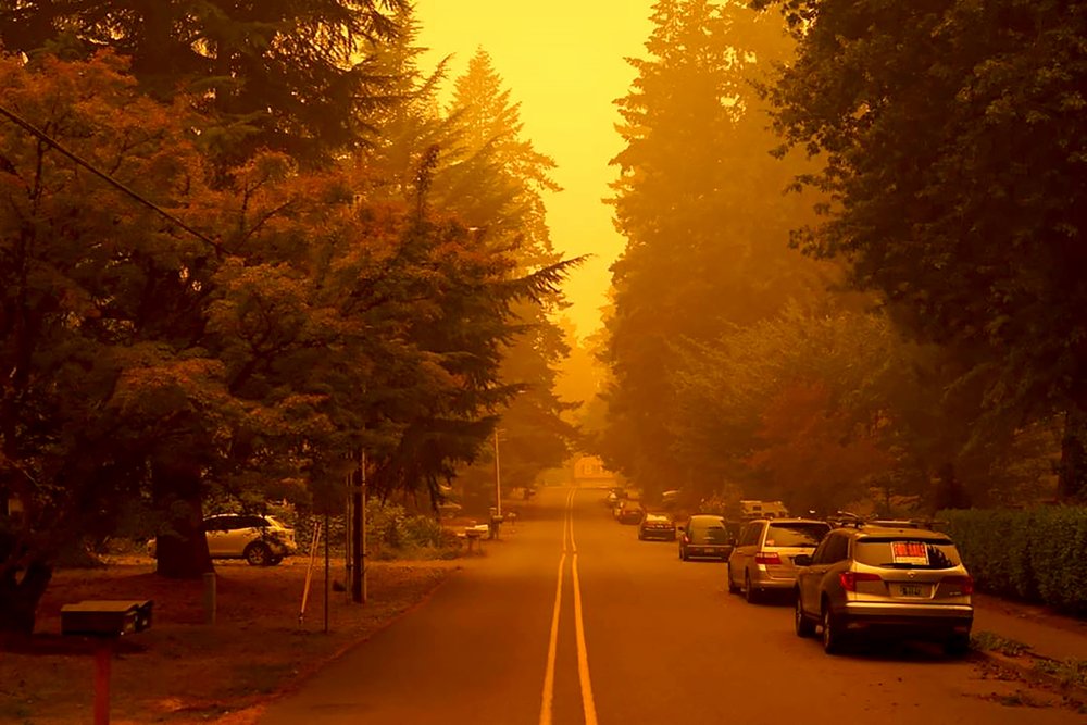 Mbi gjysmë milioni njerëz ikin nga zjarret “e papara” në Oregon të SHBA-së
