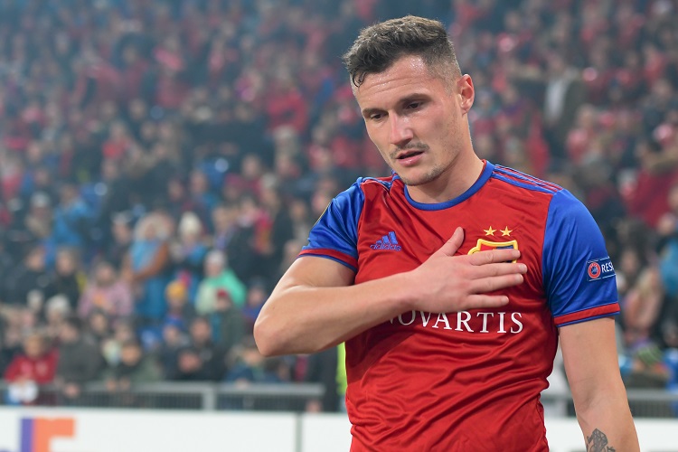 Taulant xhaka deals