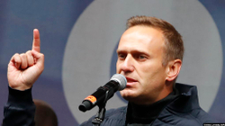 Navalny u helmua nga një skuadër e qitjes së FSB-së ruse