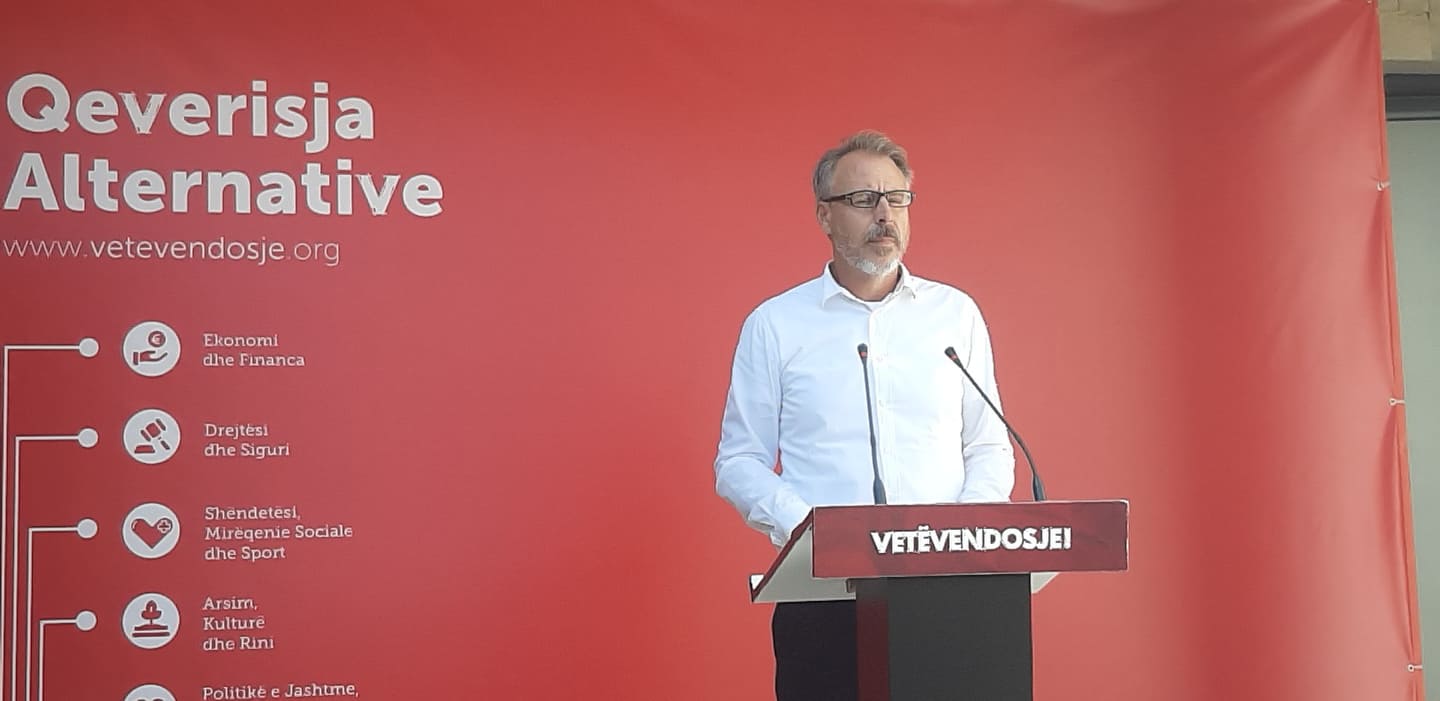 Zogiani: Me marrëveshjet infrastrukturore Kosova mbetet tranzit, Serbia forcohet
