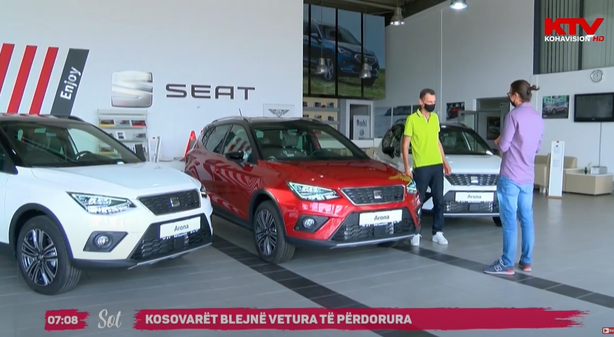 Kosovarët blejnë vetura të përdorura